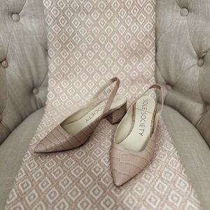 Sole Society Pink Sling Back Heels Elegant and Versatile